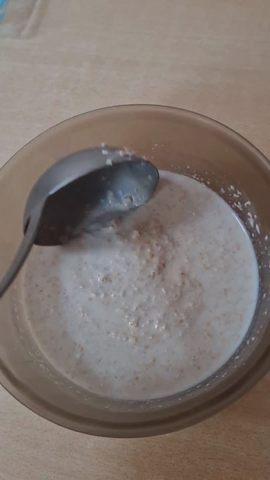 Foto del paso 1 de la receta: Crêpes de avena y Calafate 🫐 Prov. de Santa Cruz