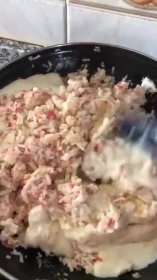Foto del paso 5 de la receta: Brazo gitano de calabacín con Gambones y bocas de mar