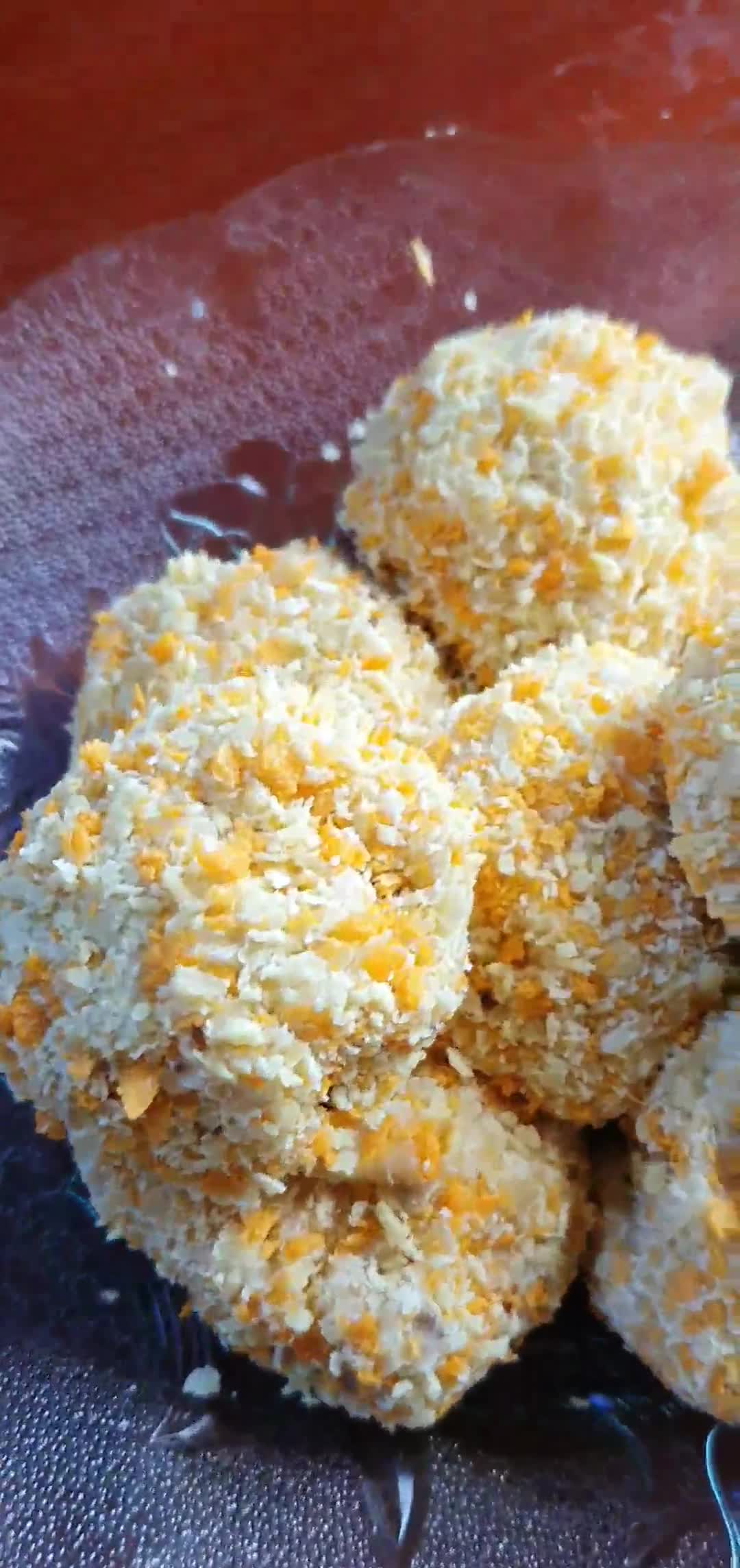 Foto langkah ke 4 dari resep Bola Bola Pisang Coklat.