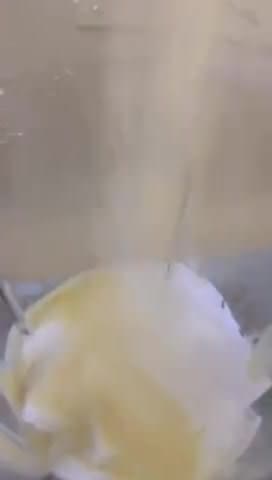 صورة لخطوة 2 من وصفة ترافيل المانجو🥭