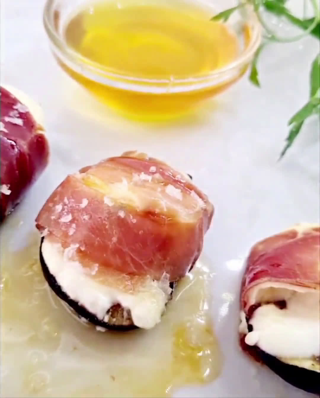Foto del paso 3 de la receta: Brevas con mascarpone y jamón curado