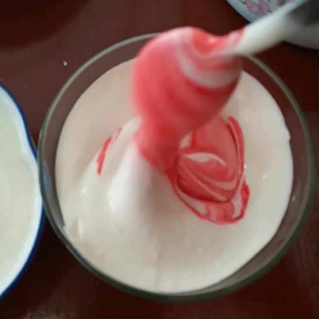 Foto langkah ke 3 dari resep Bolu Kukus Lapis Keju.
