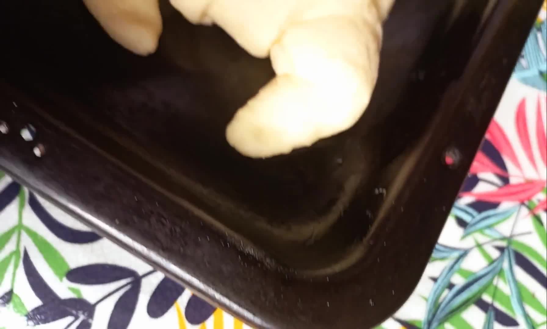 Foto del paso 3 de la receta: 🥐Medialunas🥐