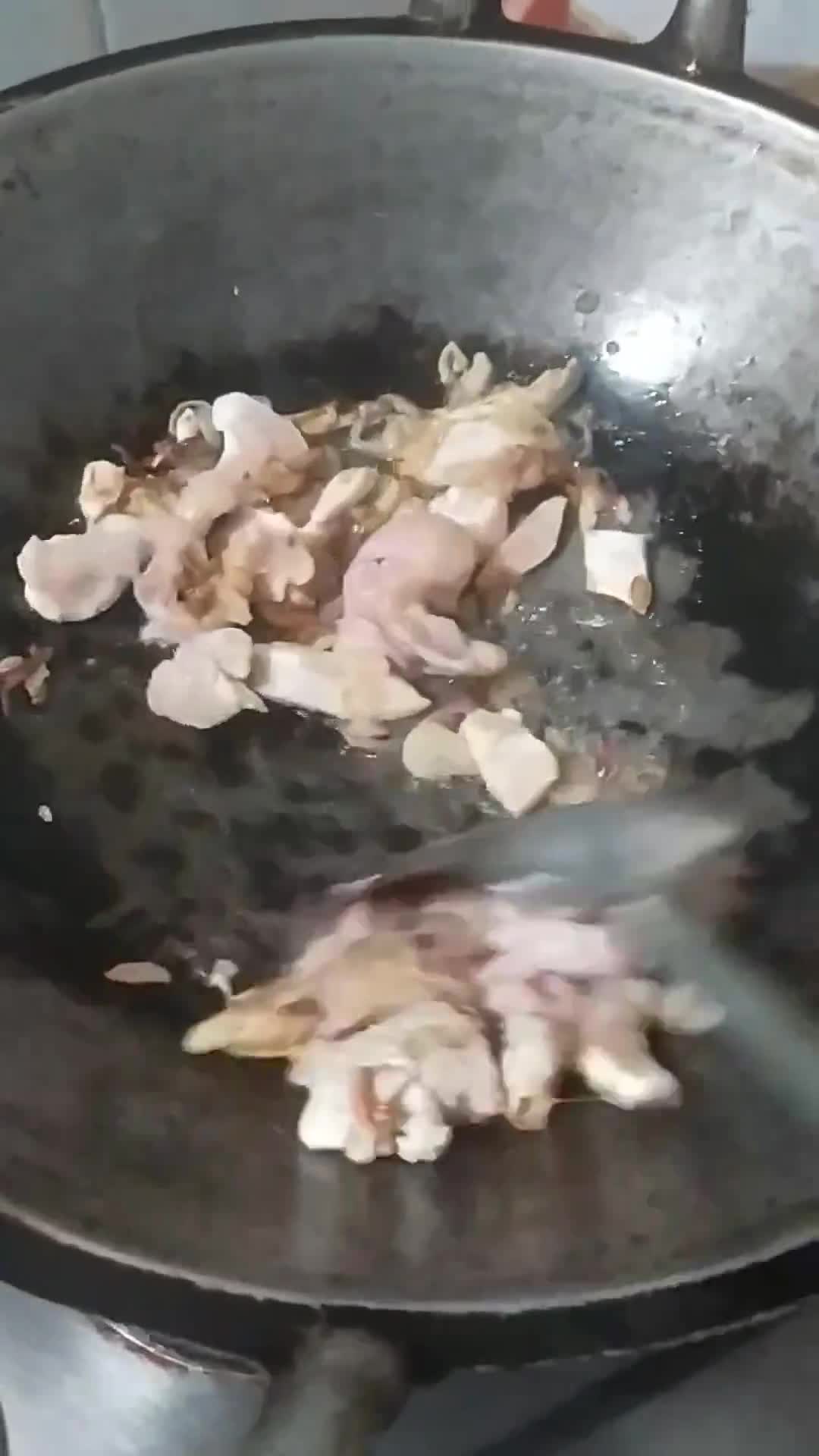 Foto langkah ke 3 dari resep Bihun Goreng Ayam.