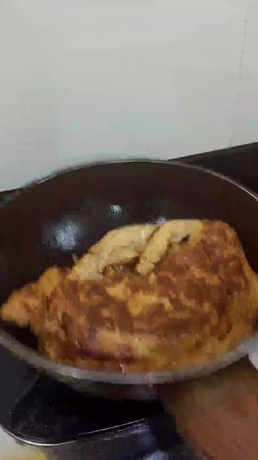 Foto langkah ke 2 dari resep Telur Dadar Kecap Manis (402).