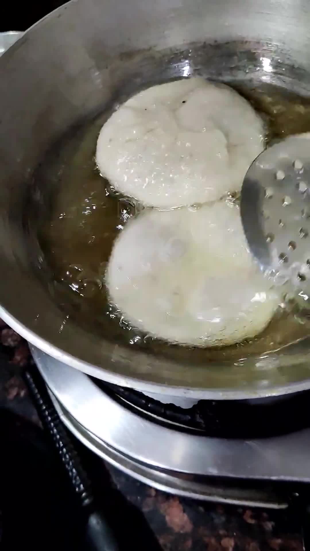सत्तु की कचौड़ी (sattu ki kachodi recipe in Hindi) रेसिपी चरण 7 फोटो