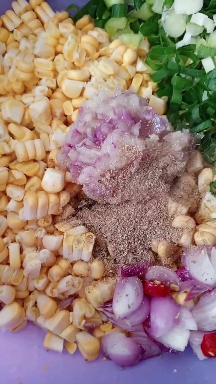 Foto langkah ke 2 dari resep Bakwan Jagung Moucup.