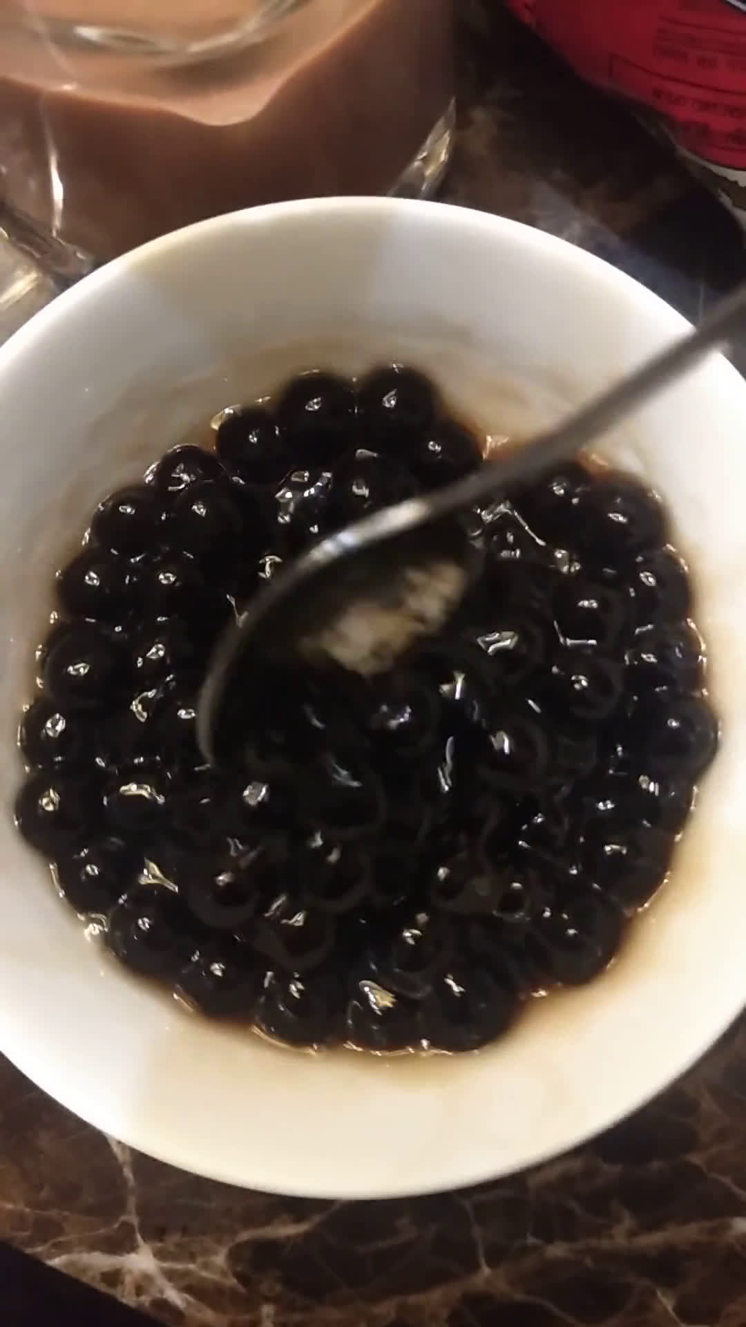 Hình bước làm 4 của món Trà sữa milo