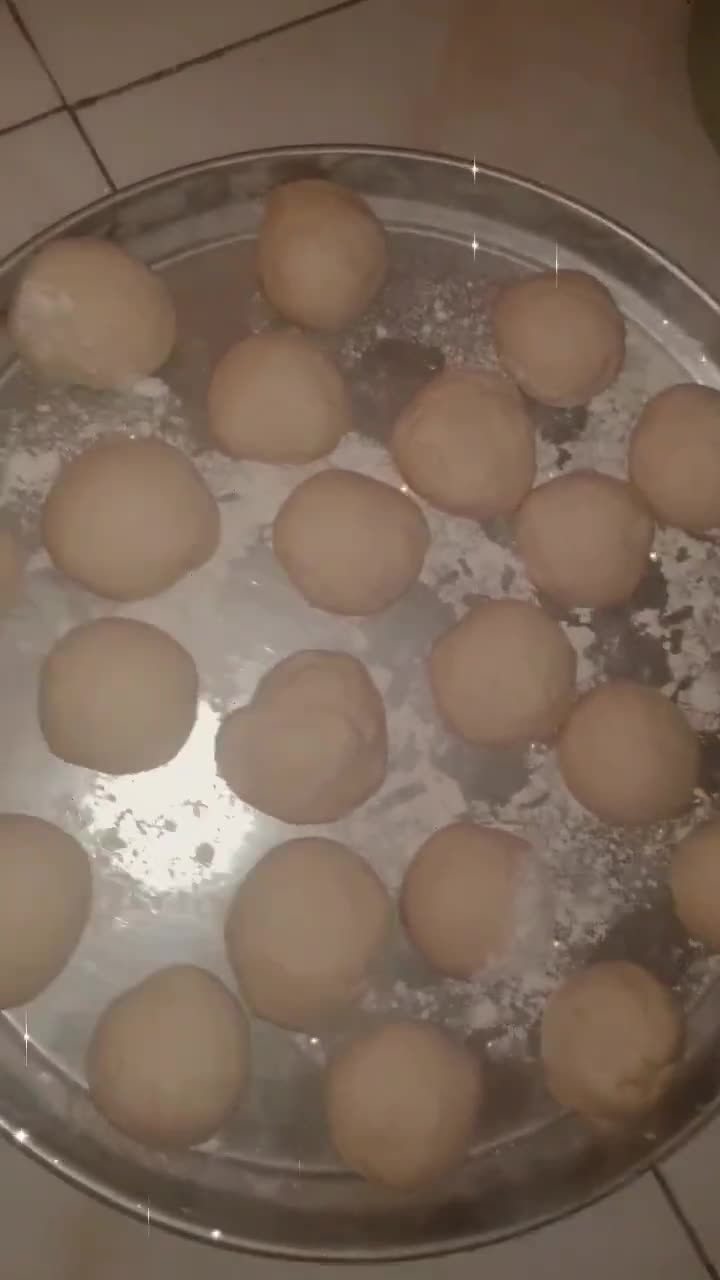 A picture of step 4 of Flat Bread (Popularly Shawarma bread).
