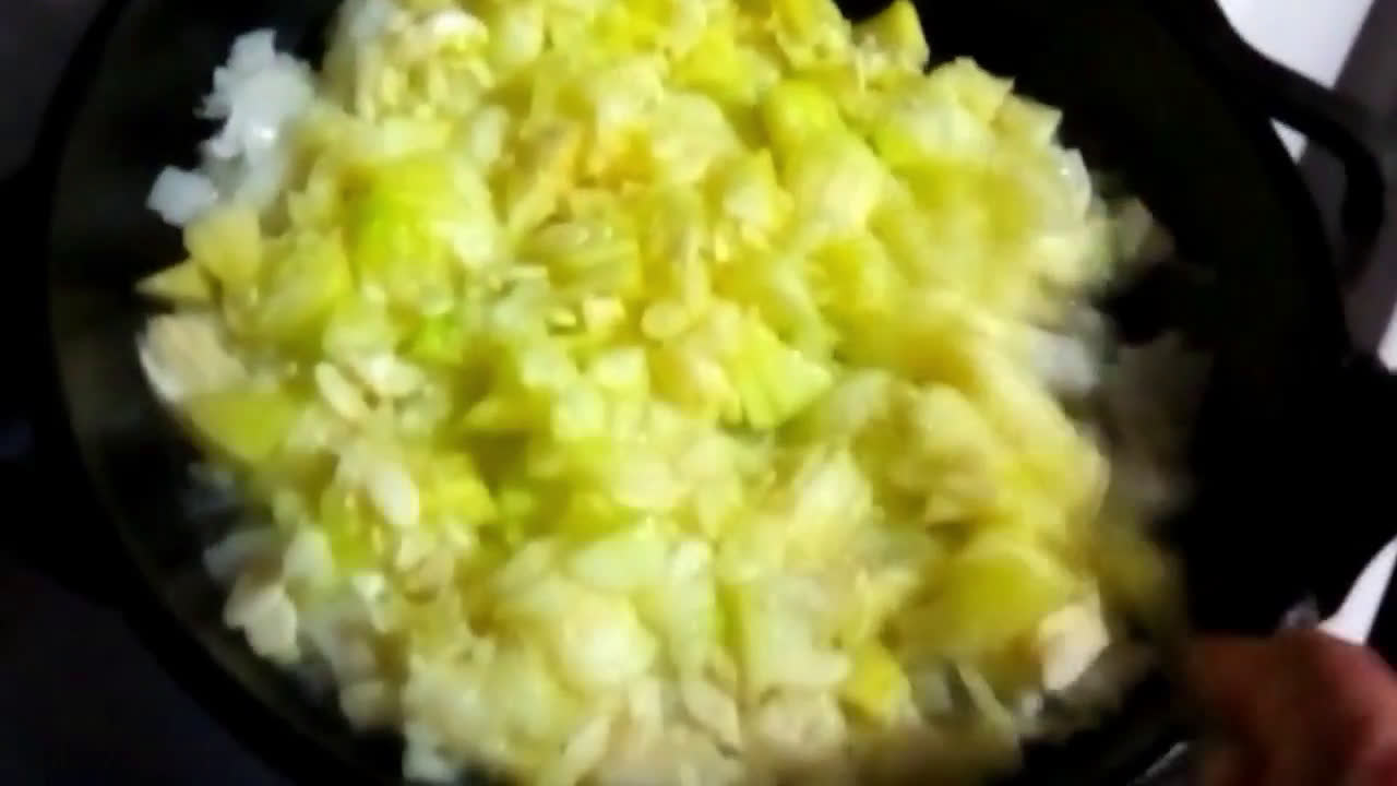 Foto del paso 4 de la receta: Zapallito verde za-za sabor...al vapor ⟵(๑¯◡¯๑)
