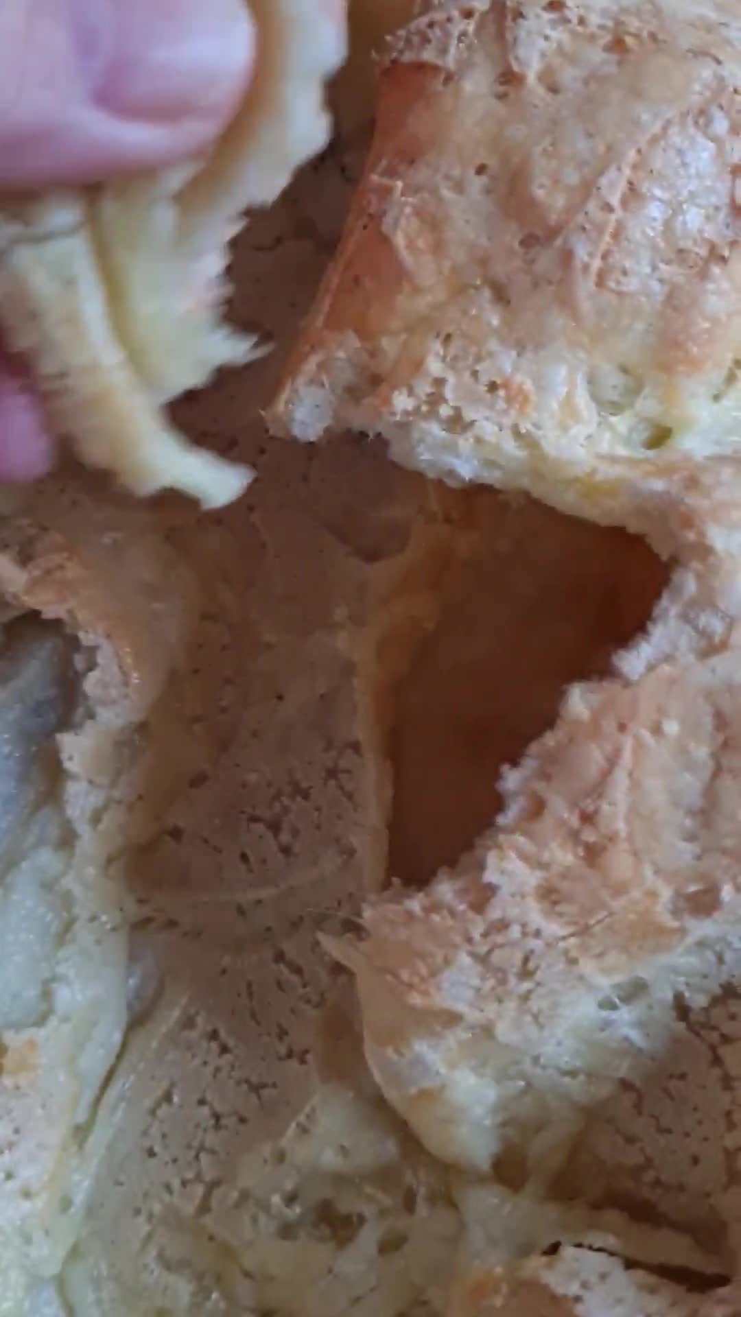 Foto del paso 7 de la receta: Pan de queso montaña rusa 🇧🇷 Pão de queijo de assadeira 🇧🇷 Biscoito montanha russa com dicas 😉