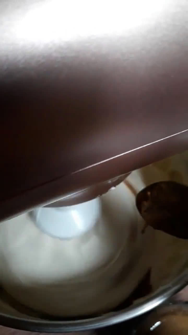Foto langkah ke 3 dari resep Bolu Kopi Meses.