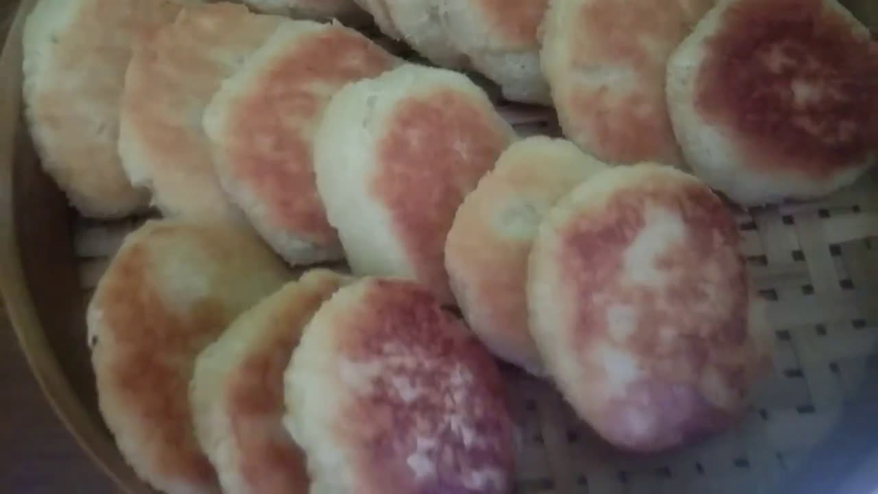 Foto langkah ke 3 dari resep Wingko Teflon.