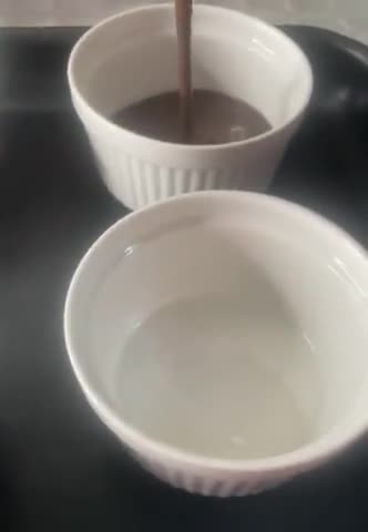 صورة لخطوة 2 من وصفة سوفليه الاوريو