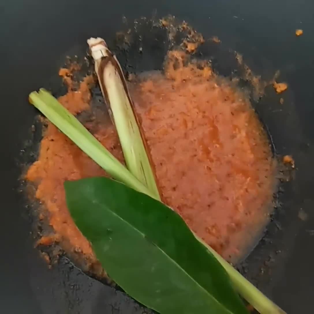 Foto langkah ke 2 dari resep Kalio Tahu Tempe Semangit.