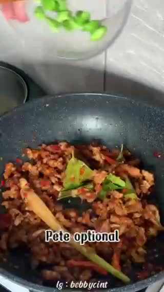 Foto langkah ke 5 dari resep Nasi bakar ayam tempe pedas.