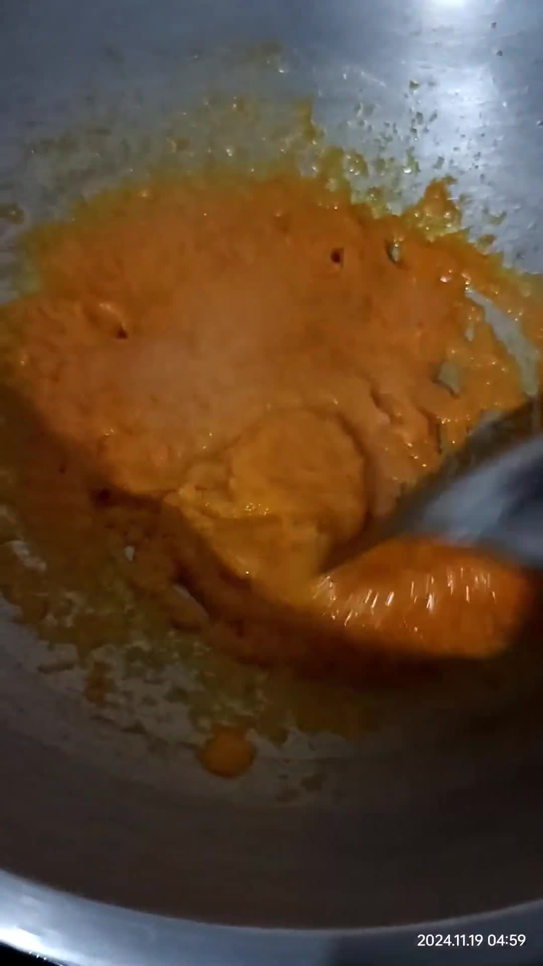 Foto langkah ke 2 dari resep Ayam Masak Kemangi.