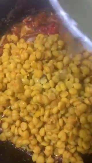 A picture of step 3 of Chana dal fry.