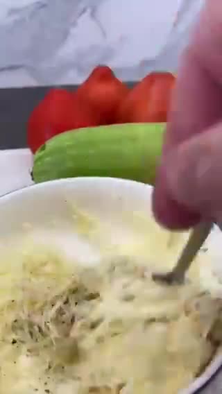 Фото кроку 3 до Кабачки з часниковим соусом та томатами 👌.