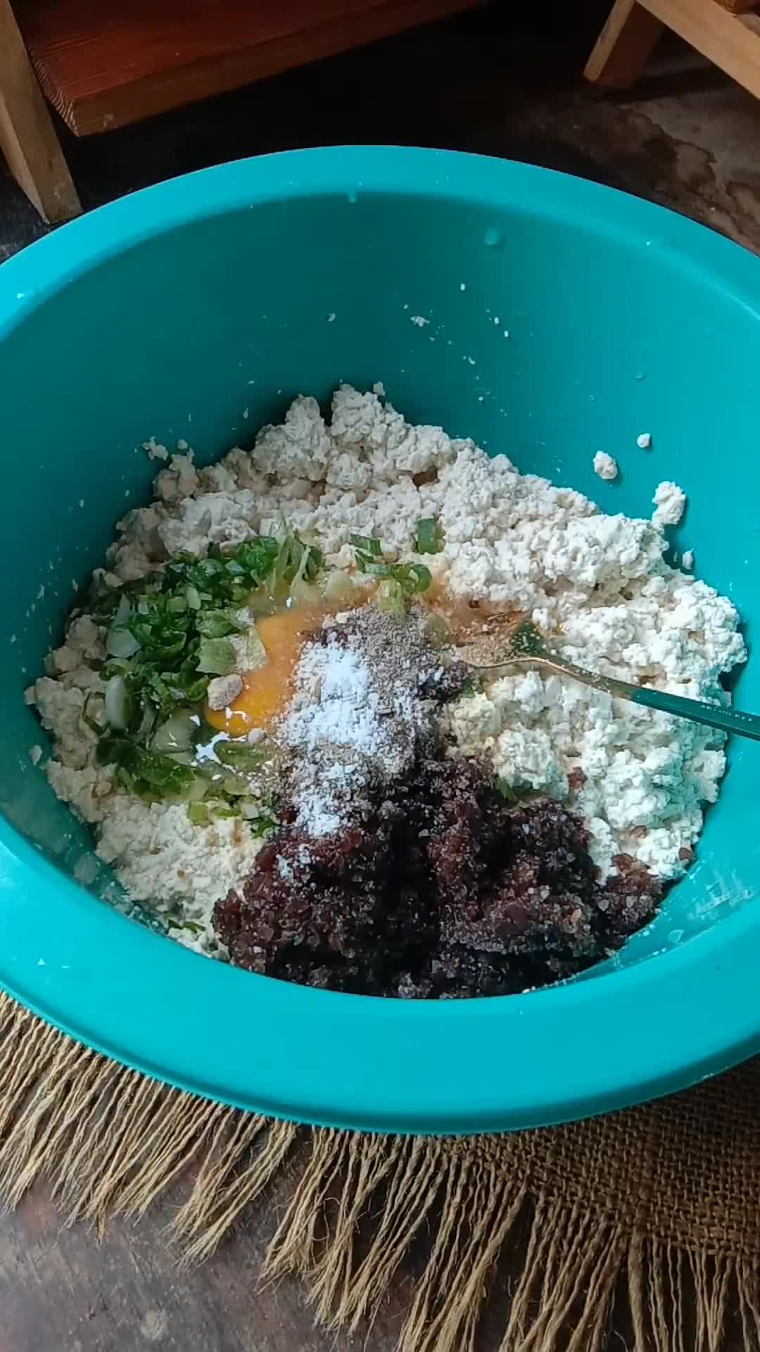 Foto langkah ke 2 dari resep Nugget Tahu Jamur Kuping.