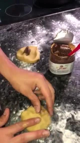 Foto del paso 3 de la receta: Crumbl cookies 👩‍🍳🍪