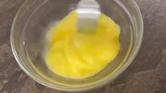 Cukkini tócsni, vagy fasírt recept fázis 2 fotója