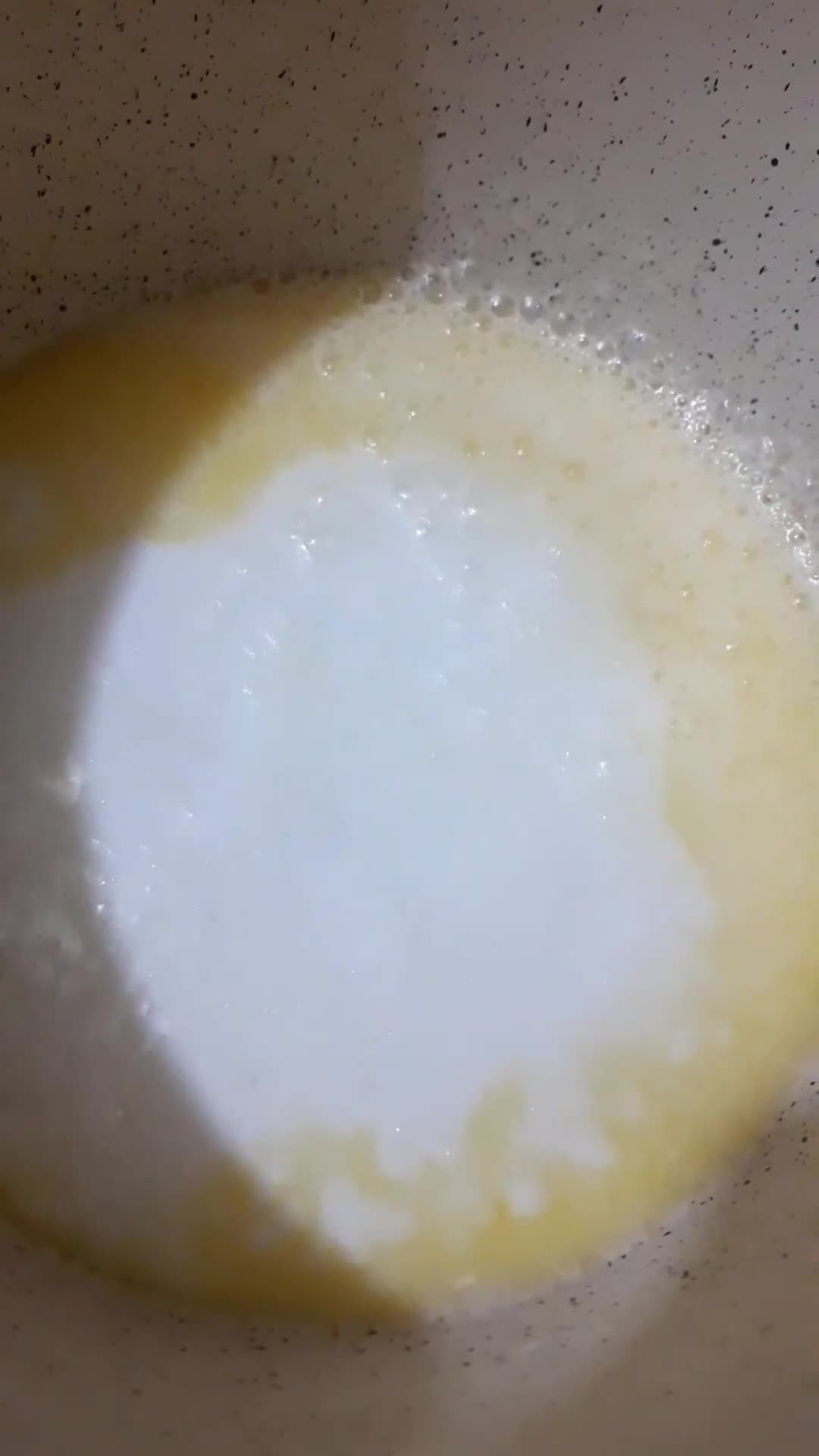 عکس مرحله 2 از دستور پودینگ موز با ژله پرتقالی 👌🏻😋😍