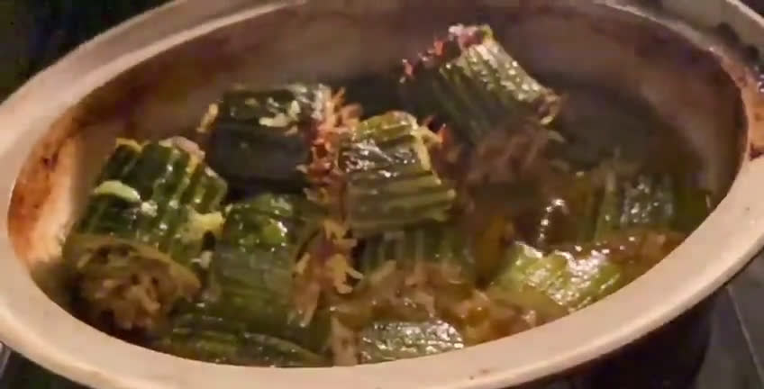 Une image de l'étape 7 de Courgettes farcies. Recette printanière à la djamicoo.
