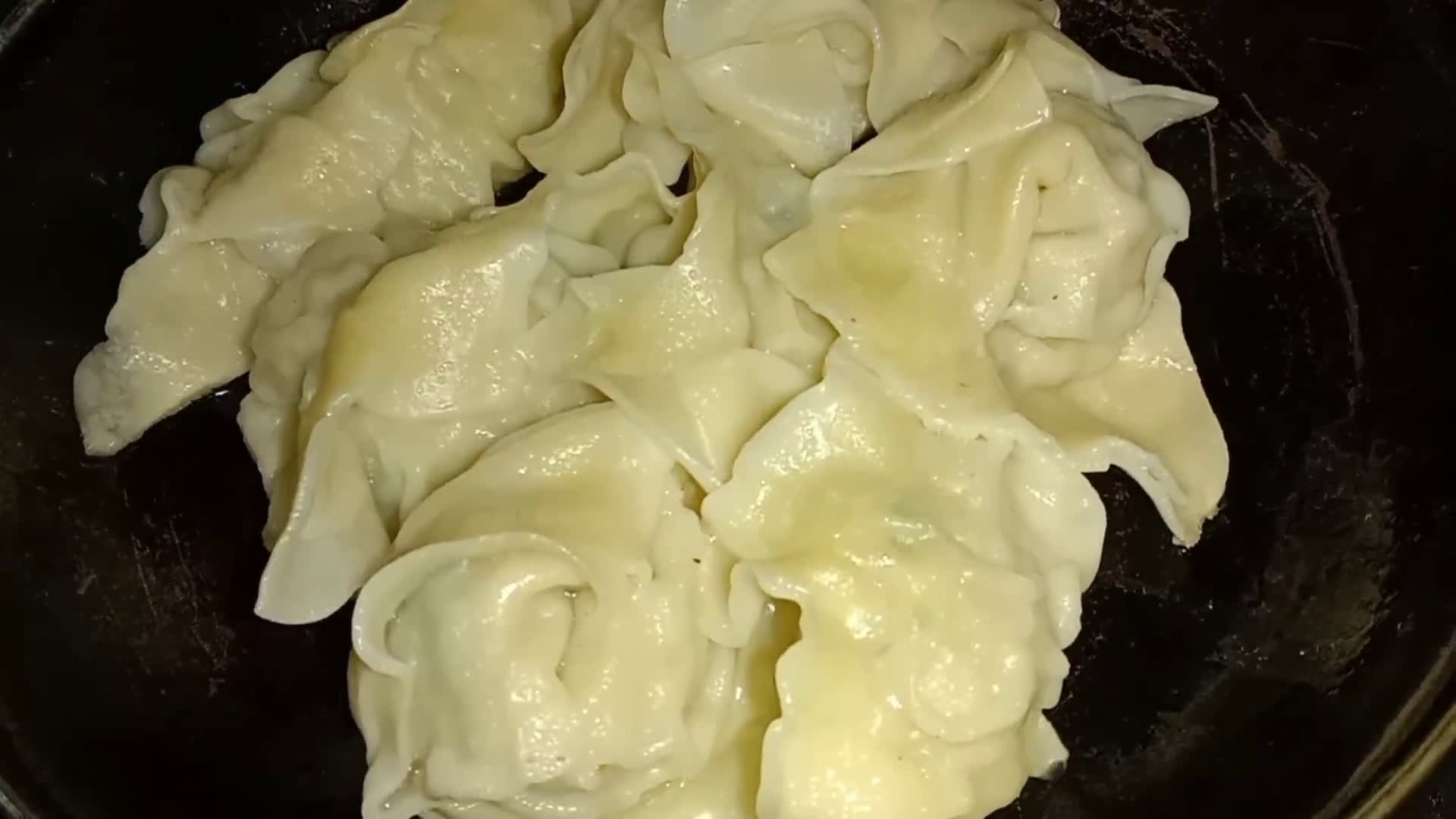 Foto langkah ke 8 dari resep Gyoza ayam sayur / kuotie.