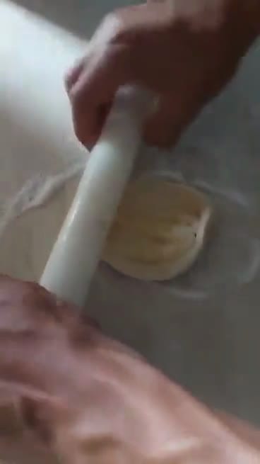 Foto del paso 3 de la receta: Formas de masa hojaldre