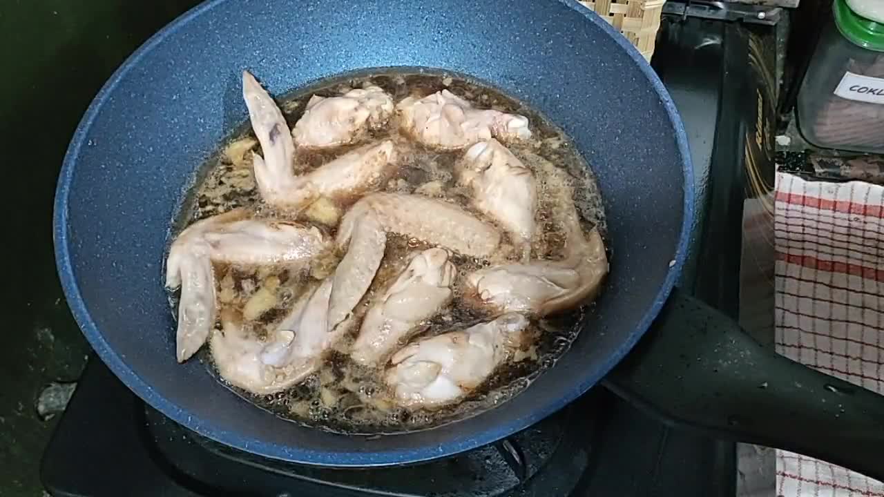 Foto langkah ke 3 dari resep Ayam Coca Cola (624).