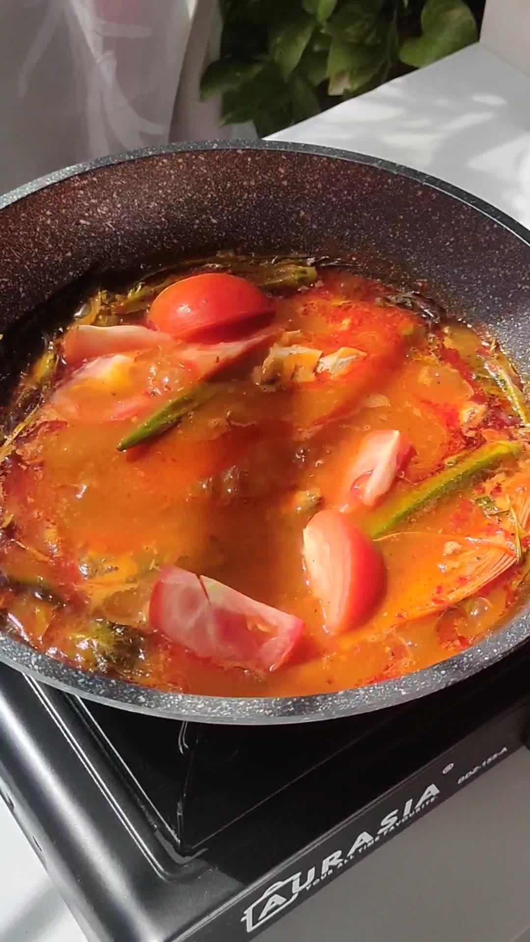 Gambar langkah 6 resipi Asam Pedas Ikan Sardin.