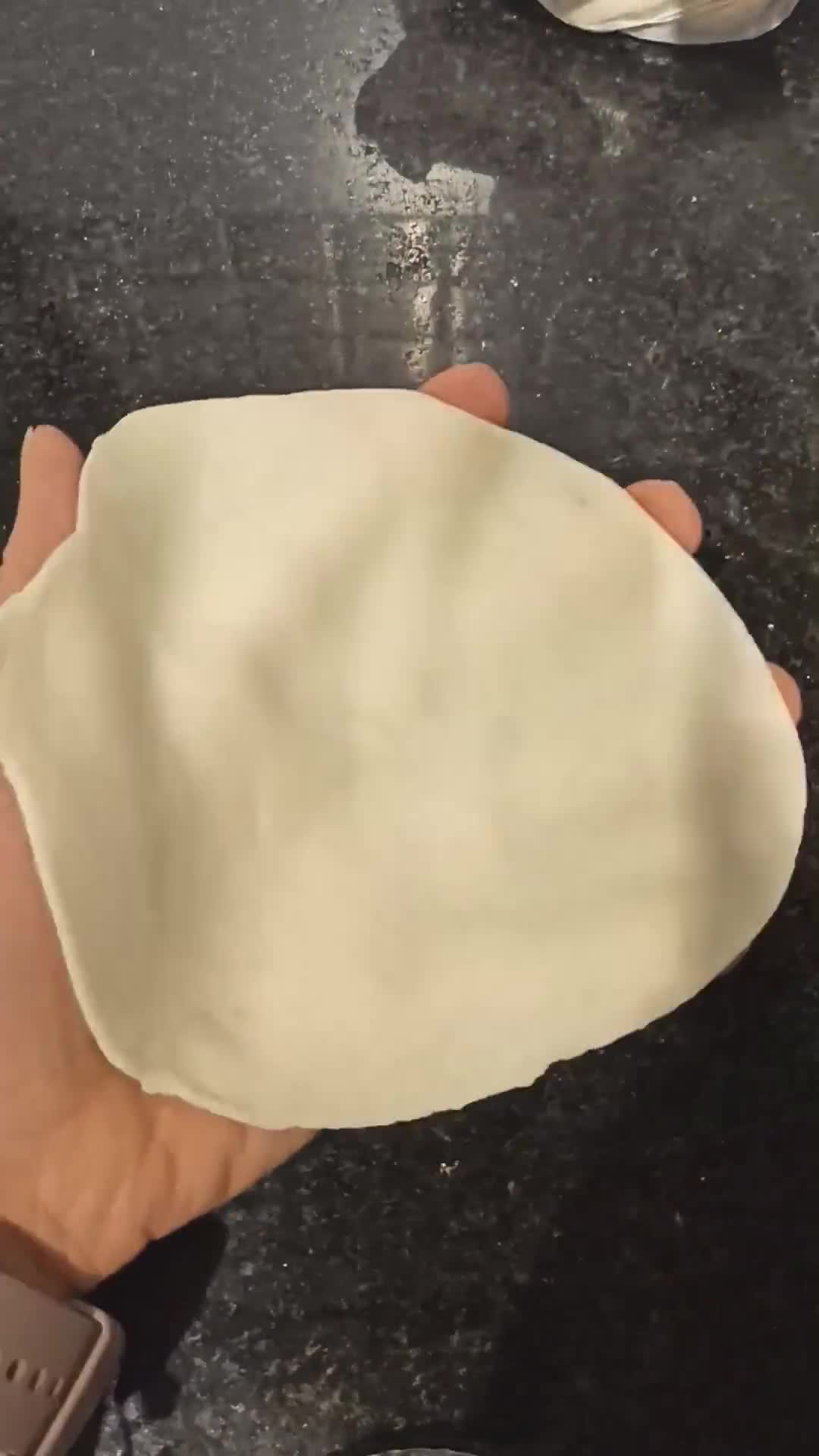 Foto del paso 4 de la receta: La mejor masa de empanadas