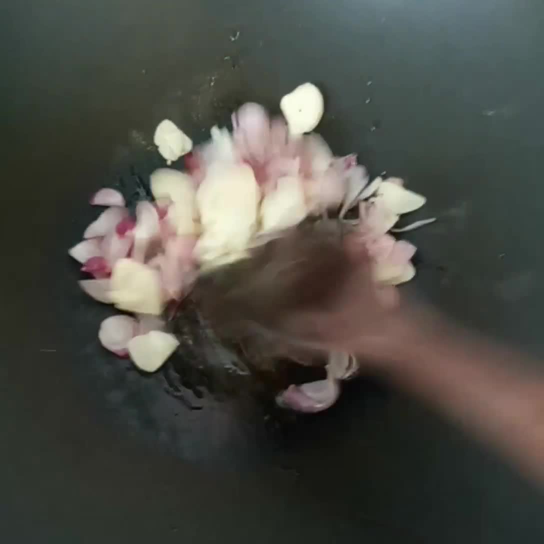 Foto langkah ke 2 dari resep Tumis Kangkung Tauge.