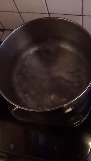 Foto langkah ke 2 dari resep [42] Sup Ayam Resep Ibu.