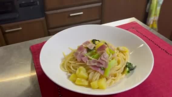 とーちゃん特製！彩野菜のオイルパスタ作り方7写真