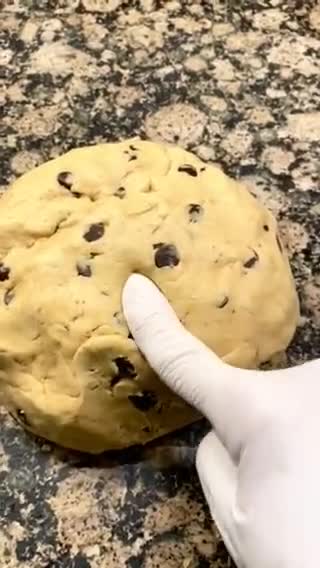 Foto del paso 3 de la receta: Cookies con cerezas en almíbar