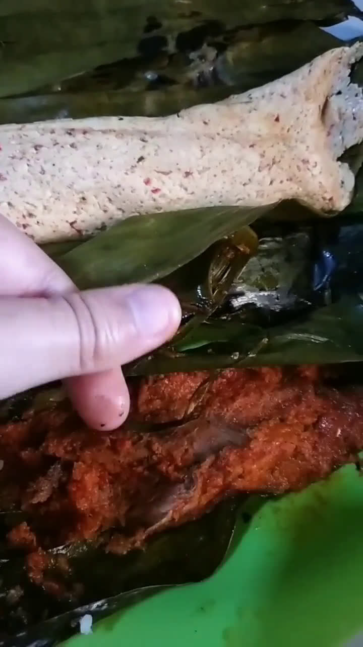 Foto langkah ke 9 dari resep Pepes tongkol enakk.