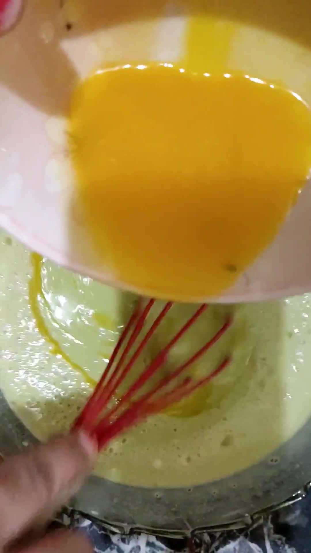 Foto langkah ke 7 dari resep Bika Ambon Pandan Anti Gagal.