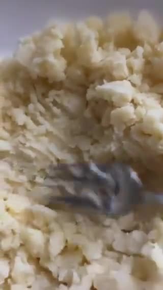 Foto del paso 4 de la receta: “Ajoarriero”, ajo, patata, bacalao y huevo