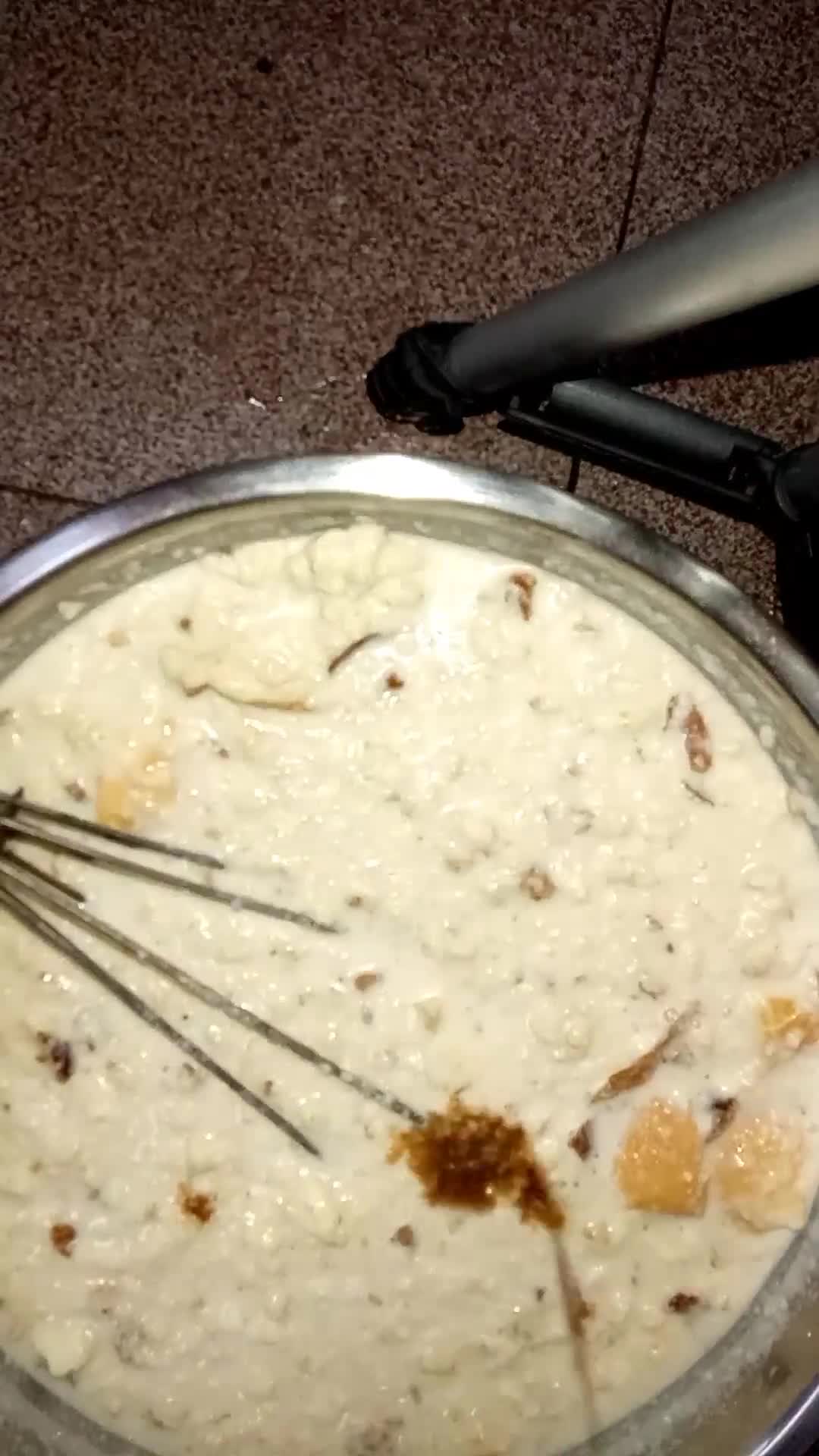 Foto del paso 2 de la receta: Budín de pan sin huevo