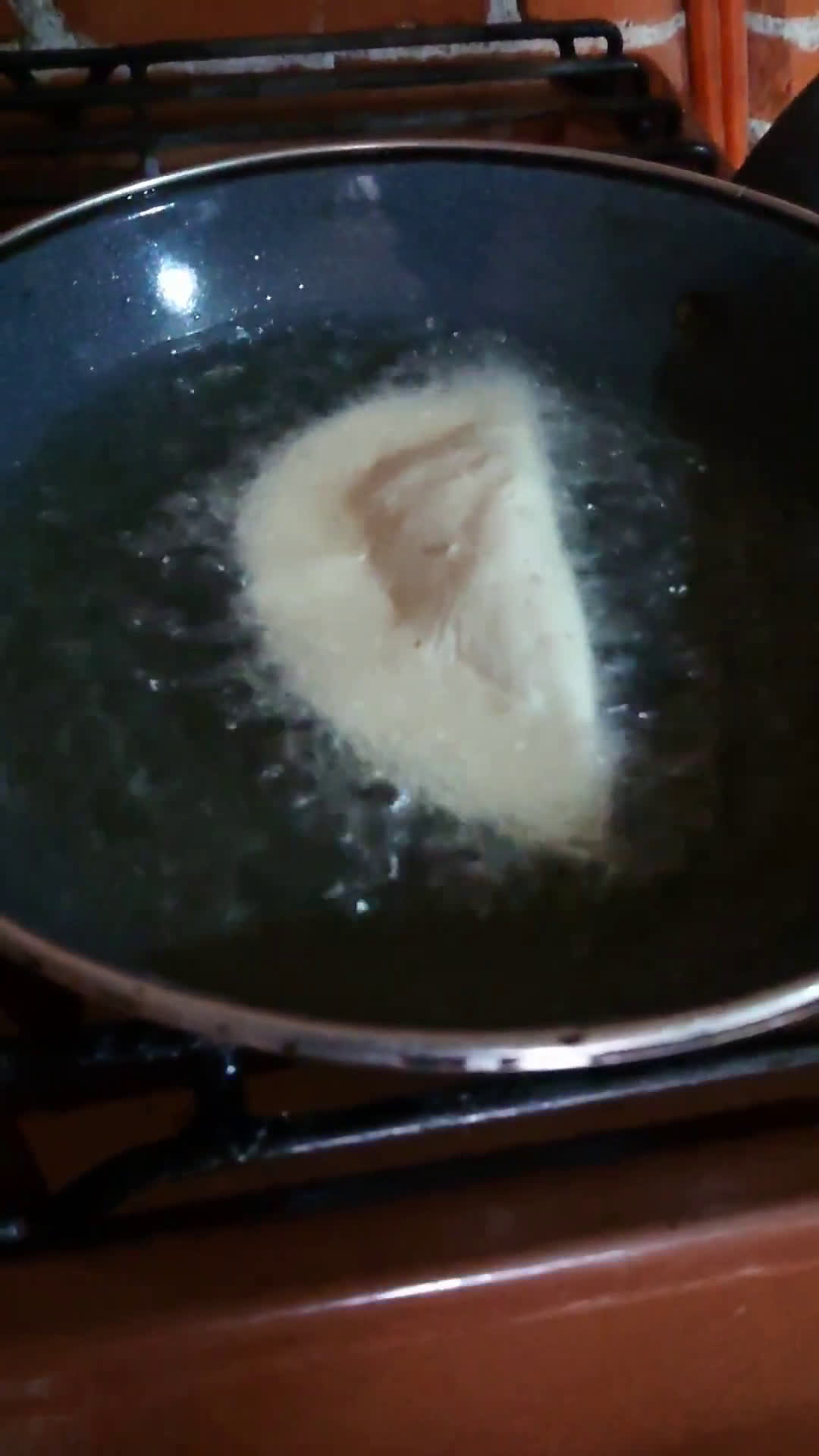 Foto del paso 9 de la receta: Molotes de Pollo/Empanadas de pollo