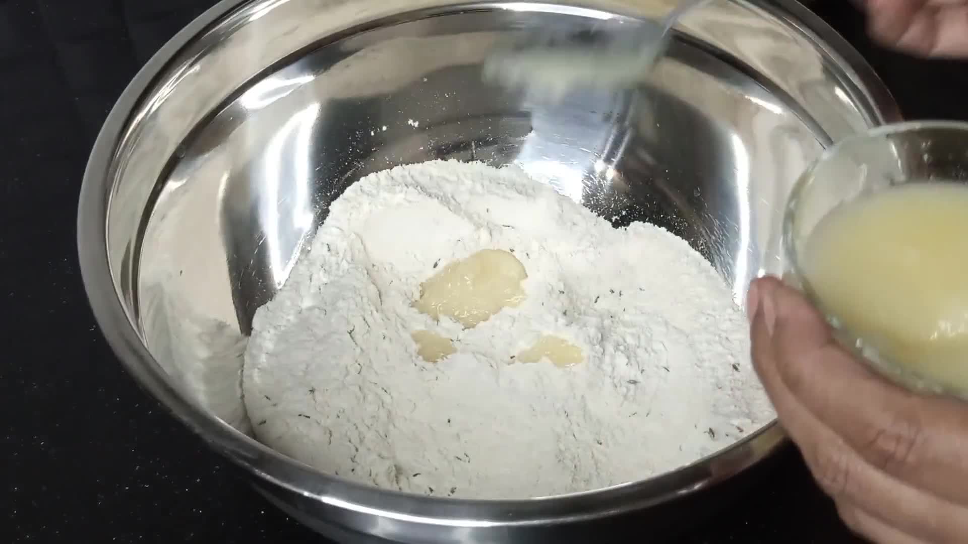 A picture of step 2 of Aloo Ke samosay.