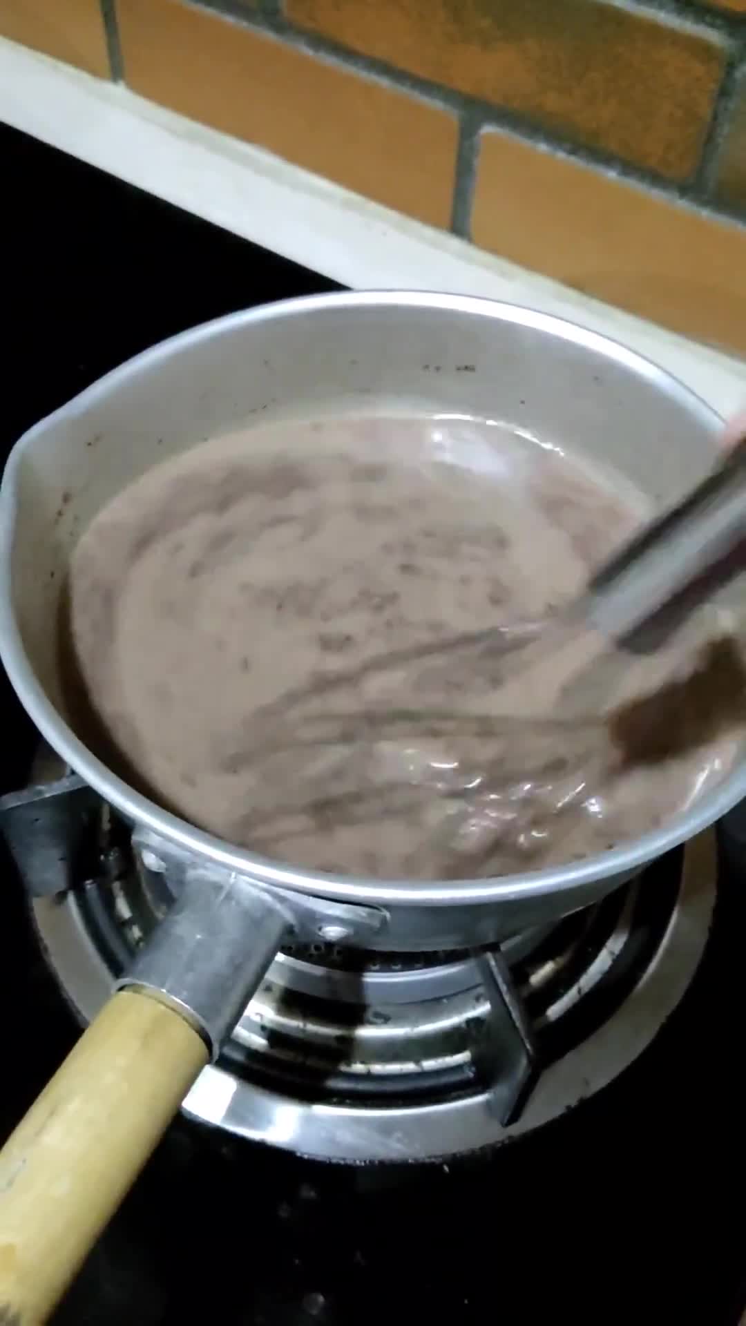 Foto langkah ke 2 dari resep Puding Cokelat Vla Santan.