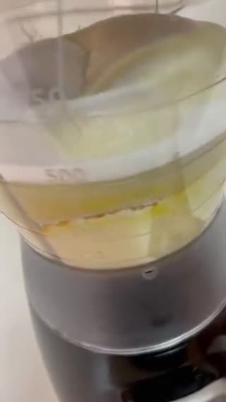 صورة لخطوة 1 من وصفة حلى ايسكريم الساندوتش بالجلكسي 😋😍