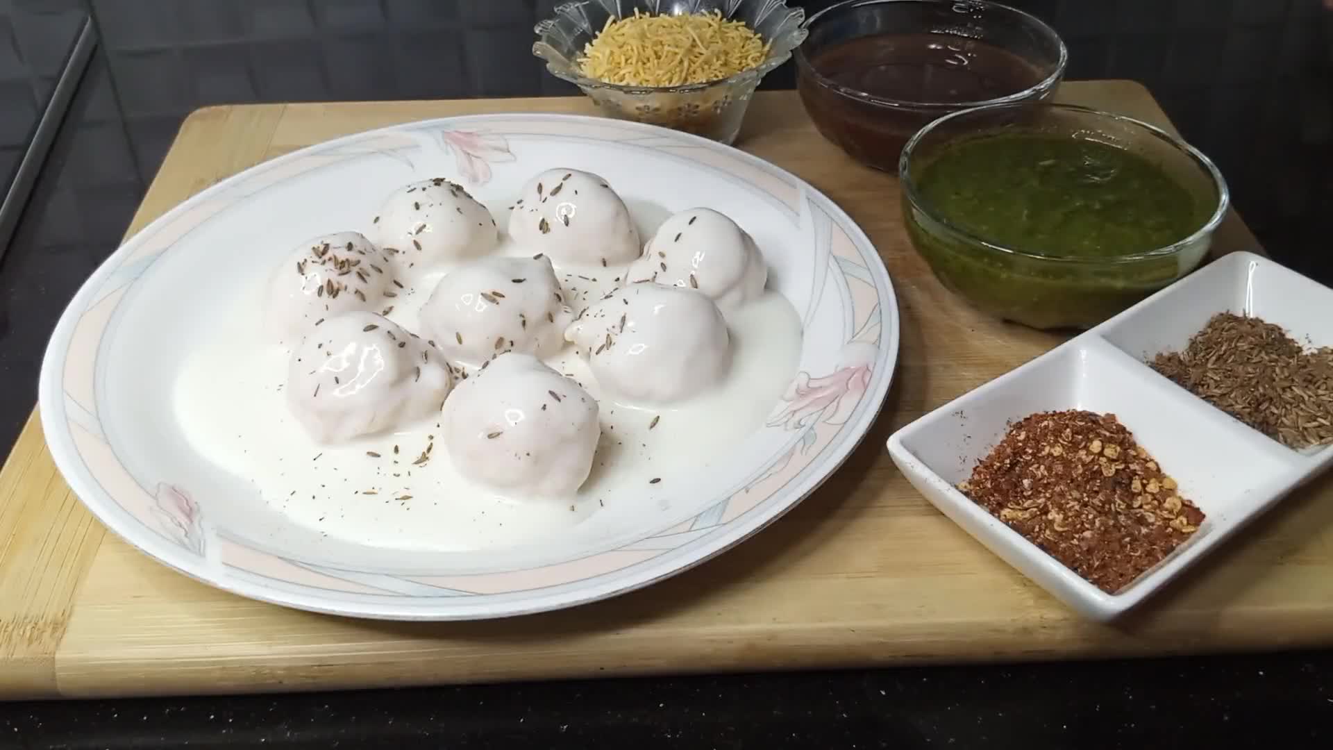 A picture of step 11 of Super soft dahi bhalla (iftar special).