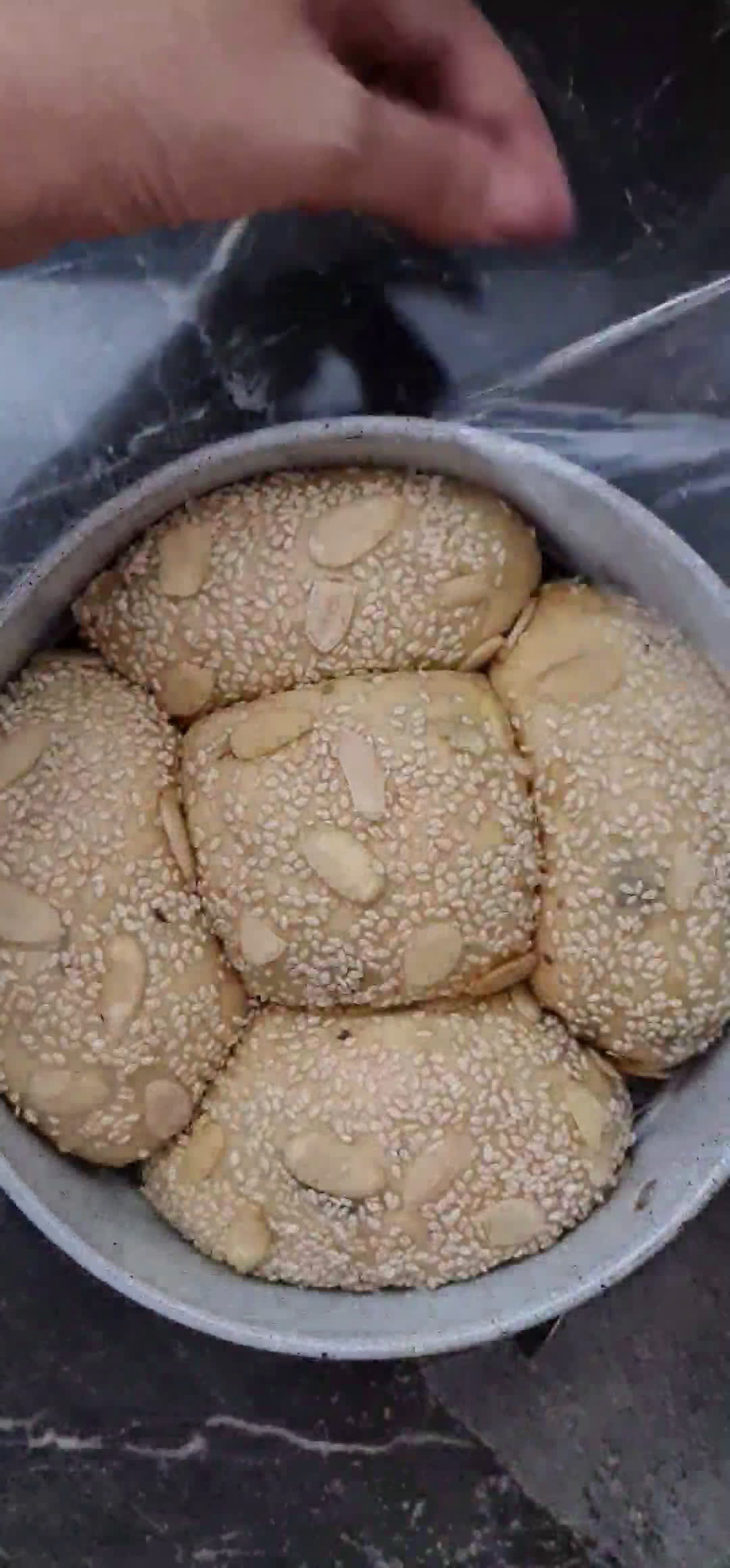 Foto langkah ke 6 dari resep Roti Kurma Aroma Kopi.