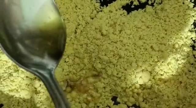 इंस्टेंट बेसन मलाई मोदक (instant Besan Malai Modak recipe in hindi) रेसिपी चरण 5 फोटो