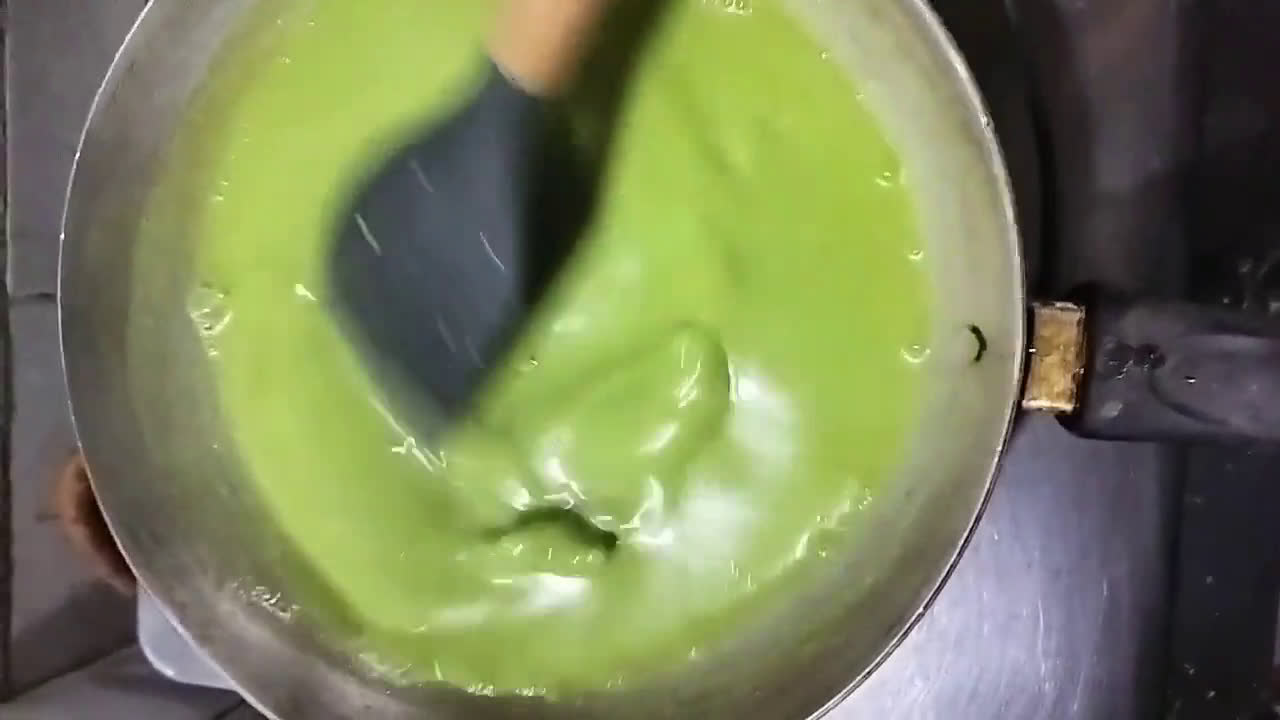 Foto langkah ke 4 dari resep Nagasari Loyang (Versi Hungkwe).