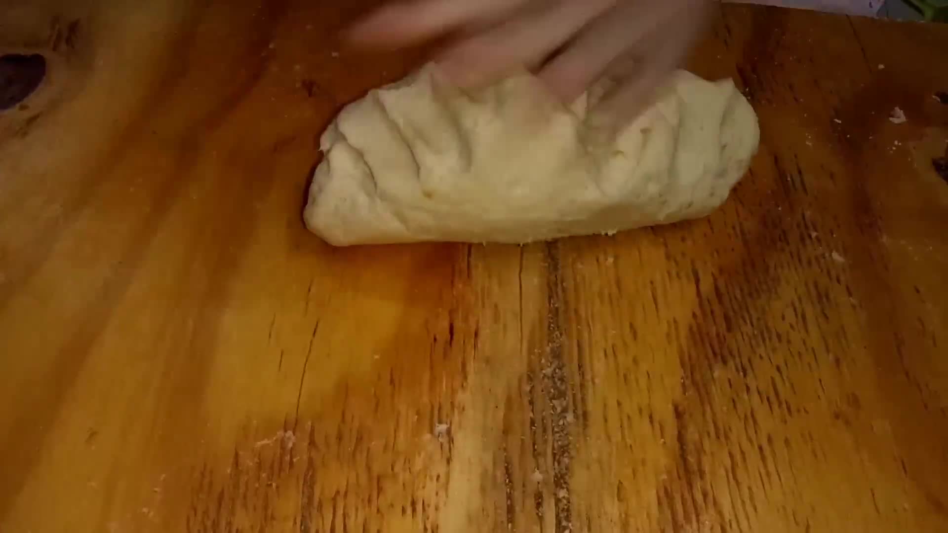 Foto del paso 6 de la receta: Medialunas fáciles